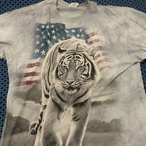 Gray tiger shirt